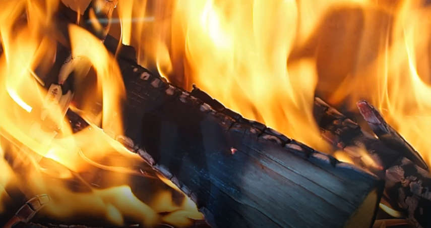 Ξύλα για ενεργειακό τζάκι